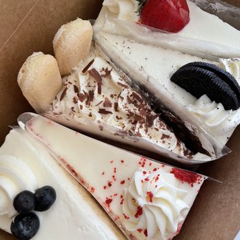 Mia's Bakery - Bakeries Near Me - Brooklyn, New York