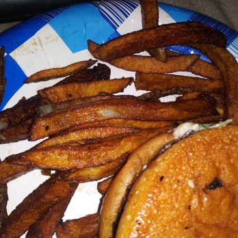 Win's Drive-In - a plate of fries and a burger - American Near Me - Oxnard, California Win's Drive-In - a plate of fries and a burger - American Near Me - Oxnard, California