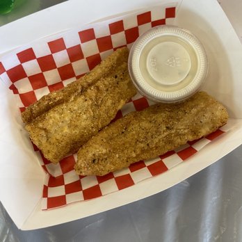 LA Crawfish Shack - Fried Catfish - Cajun/Creole Near Me - Houston, Texas
