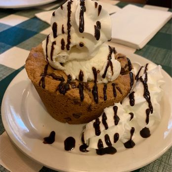 Vintage Tavern - Lava cookie - American Near Me - Gillette, New Jersey Vintage Tavern - Lava cookie - American Near Me - Gillette, New Jersey