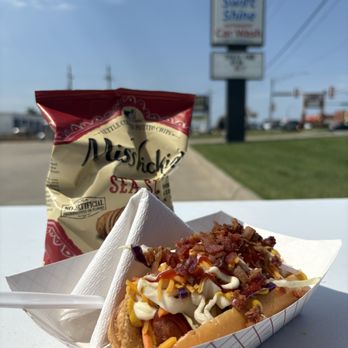 Los top dogs - Food Trucks Near Me - Topeka, Kansas Los top dogs - Food Trucks Near Me - Topeka, Kansas