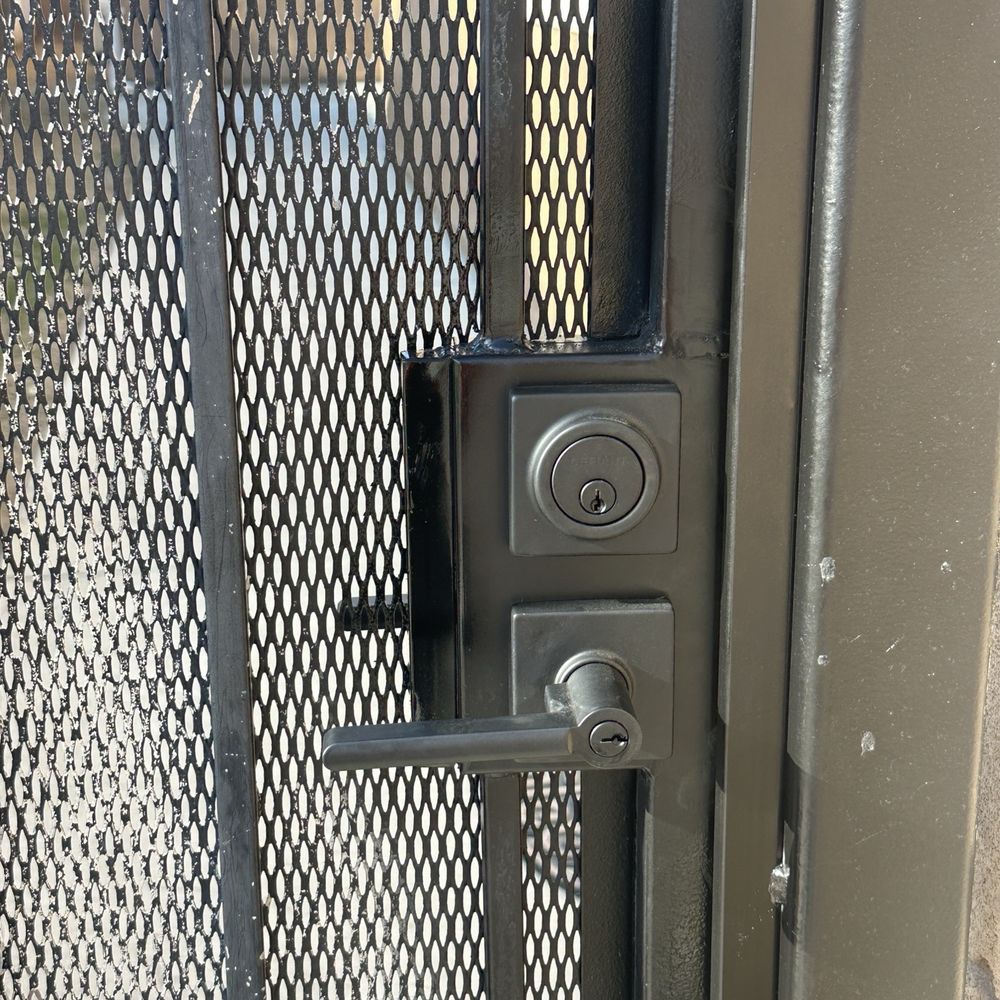 Barragan Ironworks - Fences & Gates Near Me