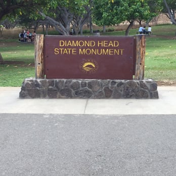 Diamond Head State Monument - Beginning of the trail - Parks Near Me - Honolulu, Hawaii Diamond Head State Monument - Beginning of the trail - Parks Near Me - Honolulu, Hawaii