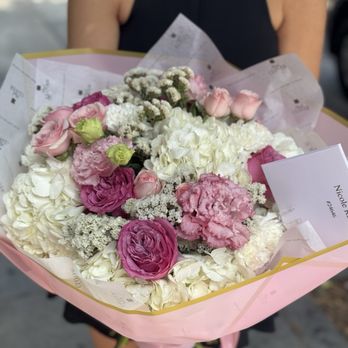 Pink Clover - Florists Near Me - Los Angeles, California Pink Clover - Florists Near Me - Los Angeles, California