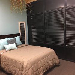 Innovative Sleep Centers - ISC Vancouver comfortable and private sleep room.