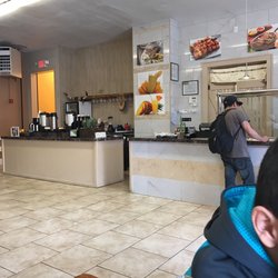 El Toro Deli & Restaurant