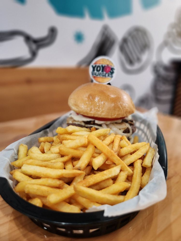 YOYO’S BURGERS Updated October 2024 54 Photos & 13 Reviews 16650