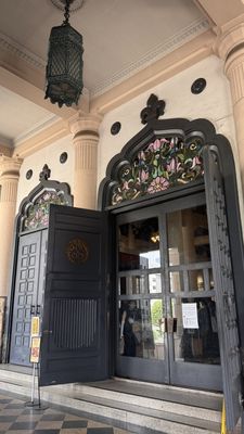 Tsukiji Hongan-ji Temple by null