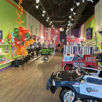 Sharkey’s Cuts for Kids - Kids Hair Salons Near Me - Peoria, Arizona