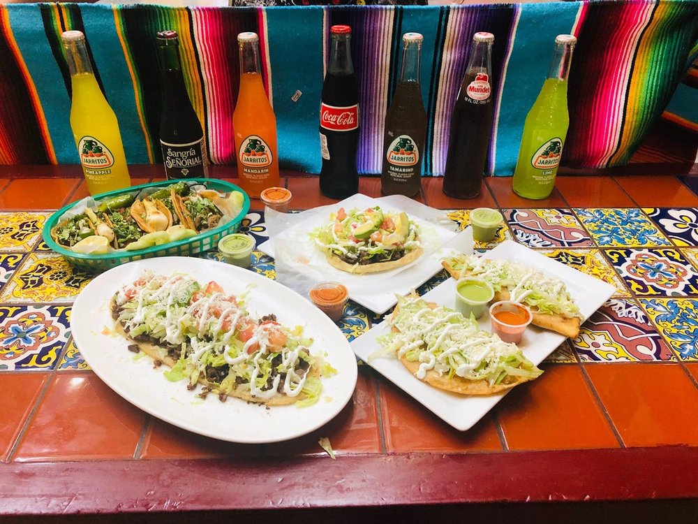 Tacos Y Tamales El Pollo