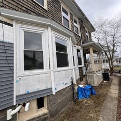 Gomez Home Improvement - Preparing Siding