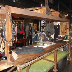 Habit: Men and Women's Clothing