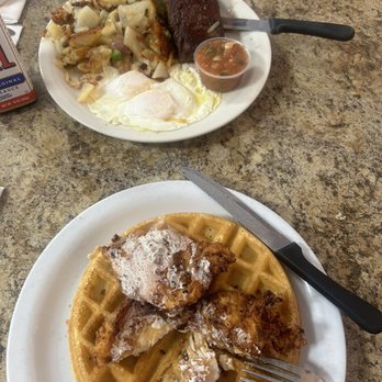 Carolyn's Cafe - Carolyn's Famous Coffee Cake is the absolute best - Breakfast & Brunch Near Me - Redlands, California