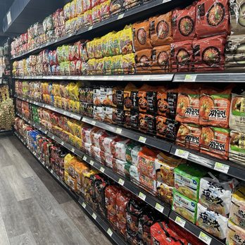 H Mart - International Grocery Near Me - Seattle, Washington