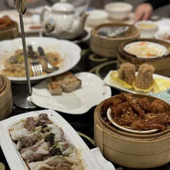 Crown Prince Fine Dining & Banquet - Dim Sum Near Me - Toronto, Ontario Crown Prince Fine Dining & Banquet - Dim Sum Near Me - Toronto, Ontario