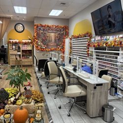 Darling Nails Salon