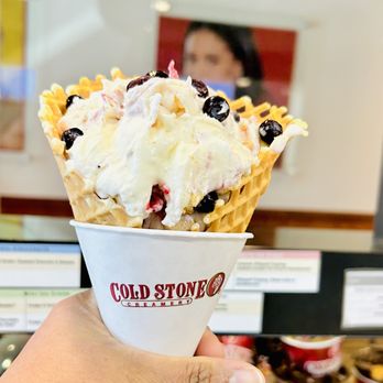 Cold Stone Creamery - Cheesecake Fantasy - Ice Cream & Frozen Yogurt Near Me - Eugene, Oregon