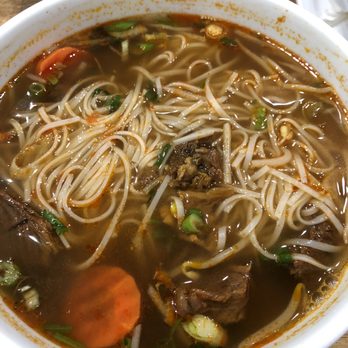 PHO OK - PS4 large spicy beef and noodles - Vietnamese Near Me - Toronto, Ontario