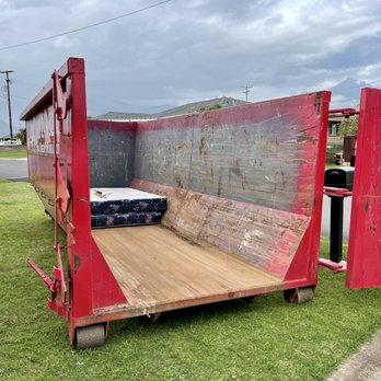 Waste Pro Hawaii - 30 cubic yard roll off with mattresses already in - VN - Recycling Center Near Me Waste Pro Hawaii - 30 cubic yard roll off with mattresses already in - VN - Recycling Center Near Me