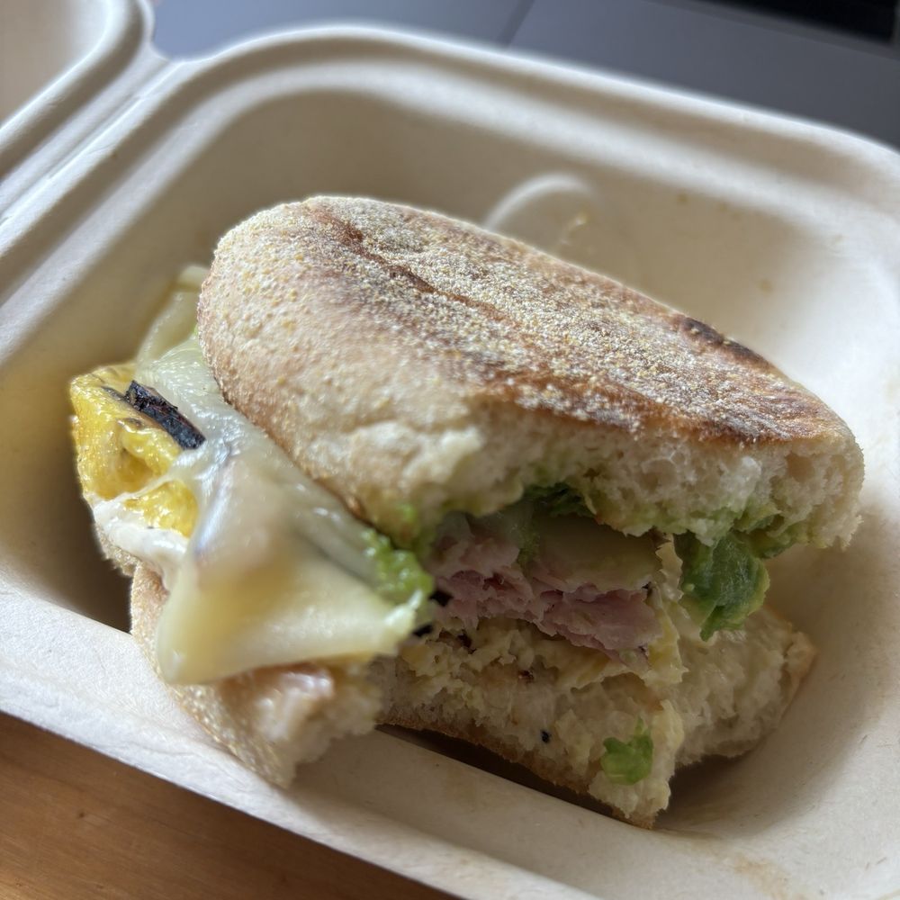 breakfast sandwich