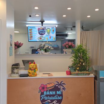 Banh Mi Paradise - Inside - Vietnamese Near Me - Honolulu, Hawaii Banh Mi Paradise - Inside - Vietnamese Near Me - Honolulu, Hawaii