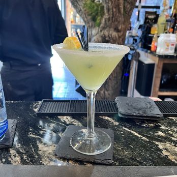 Blakes Oyster Bar - Kiwi lemon drop - Bars Near Me - Atlanta, Georgia Blakes Oyster Bar - Kiwi lemon drop - Bars Near Me - Atlanta, Georgia