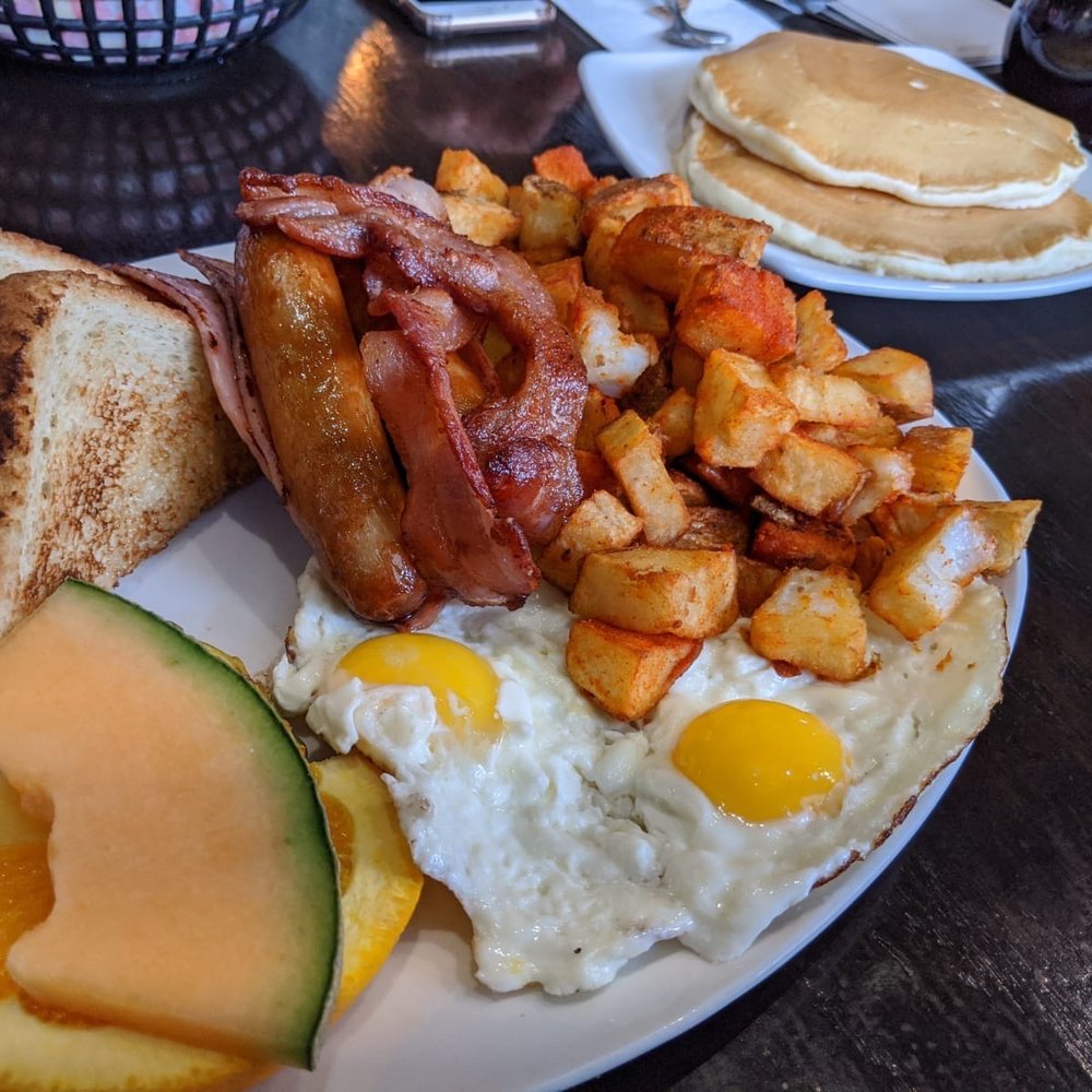 Panagio's All Day Grill - American Near Me - Mississauga, Ontario