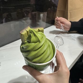 Fujiissa - YUM - Bubble Tea Near Me - New York, New York