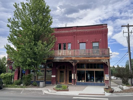 The Jennings Hotel by null