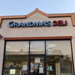 Babushka Grandma's Deli - Entrance