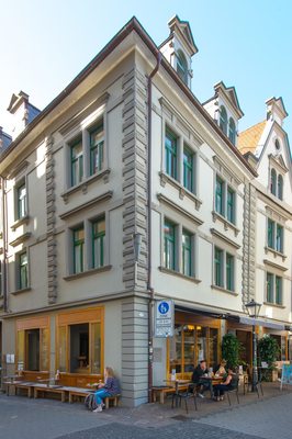 Das voglhaus cafe und kaufhaus by null