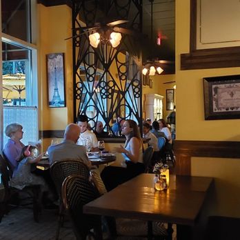 Cafe Monte - Interior - French Near Me - Charlotte, North Carolina