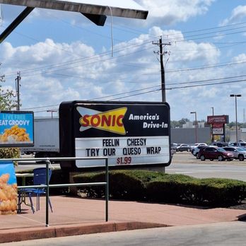 Sonic Drive-In - Street Sign Try Our Queso Wrap $1.99 - Fast Food Near Me - Cincinnati, Ohio