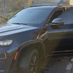 Uncasville Quick Lube and Touch Free Car Wash - Car