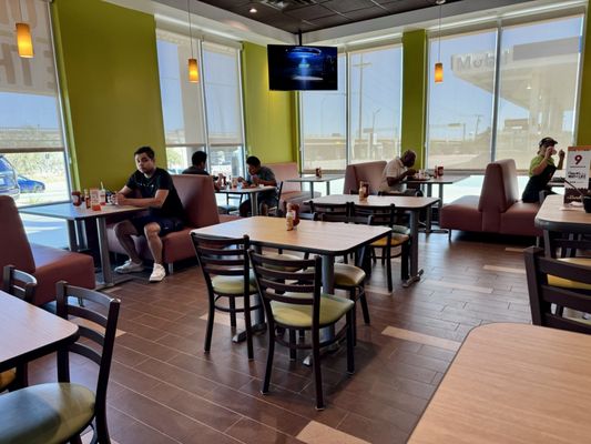 Pollo Campero by null