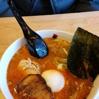 Totto Ramen - Spicy ramen w/ 1 slice chicken, 1 slice pork, poached egg // Nov 2017 - Ramen Near Me - Somerville, Massachusetts Totto Ramen - Spicy ramen w/ 1 slice chicken, 1 slice pork, poached egg // Nov 2017 - Ramen Near Me - Somerville, Massachusetts