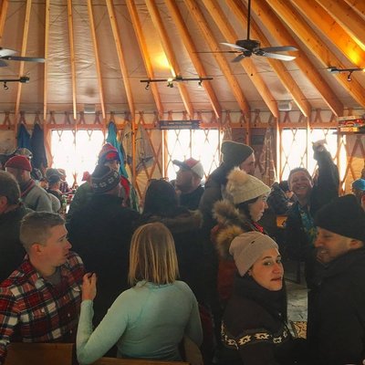 becks TAVERN by null