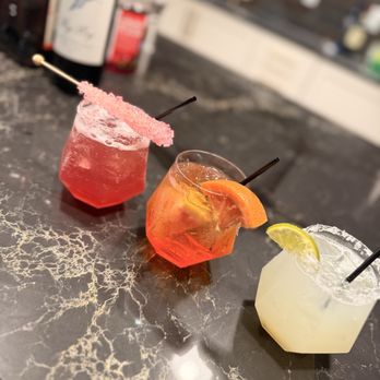 Drinkup Mobile Bar - Bartenders Near Me - San José, California Drinkup Mobile Bar - Bartenders Near Me - San José, California