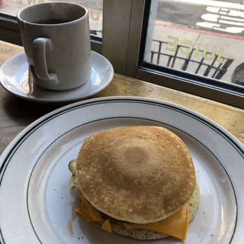 Cafe Bean - Pancake Breakfast Sandwich with a piping hot Matcha Ginger Peach Tea! - Breakfast & Brunch Near Me - San Francisco, California