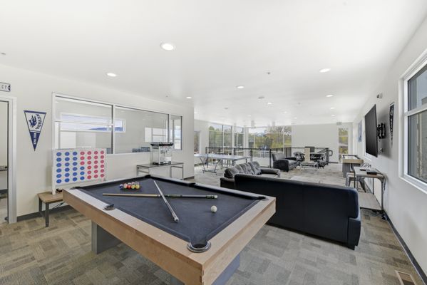 WOLF RUN - Updated September 2024 - 42 Photos & 43 Reviews - 1910