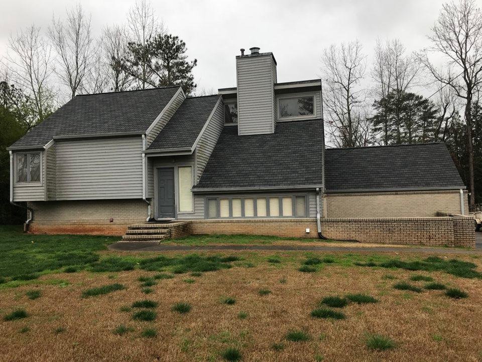 Slide of Edge 2 Edge Roofing