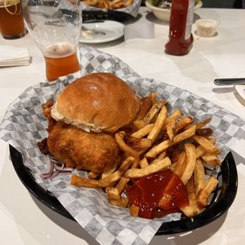 Tavern On The Hill 305 - Haddock sandwich - Burgers Near Me - Winthrop, Maine Tavern On The Hill 305 - Haddock sandwich - Burgers Near Me - Winthrop, Maine