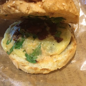 Big Fernand - Big fernand burger is not so big - Burgers Near Me - Hong Kong, HK