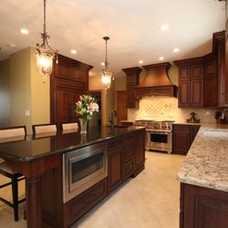 Kitchens & Spaces