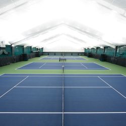 Midtown Athletic Club - Indoor tennis courts