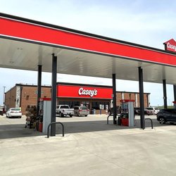 Casey's - Building Exterior