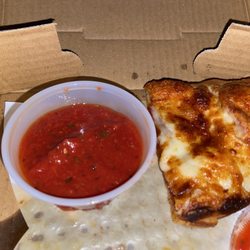 Olly's Pizzeria - Pepperoni Calzone