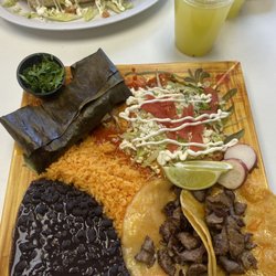 El Mexicano Restaurant - Combination plater...
