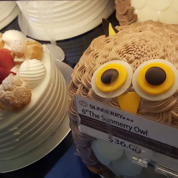 Sunmerry Bakery - See what I mean about craftsmanship? - Bakeries Near Me - Irvine, California Sunmerry Bakery - See what I mean about craftsmanship? - Bakeries Near Me - Irvine, California
