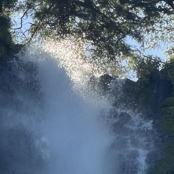 Multnomah Falls - Hiking Near Me - Bridal Veil, Oregon Multnomah Falls - Hiking Near Me - Bridal Veil, Oregon